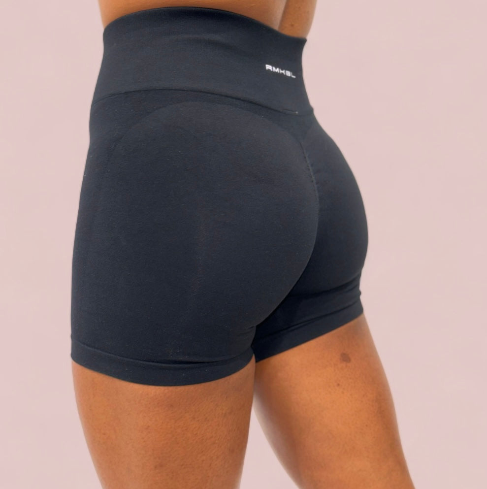Strikingly Seamless Shorts