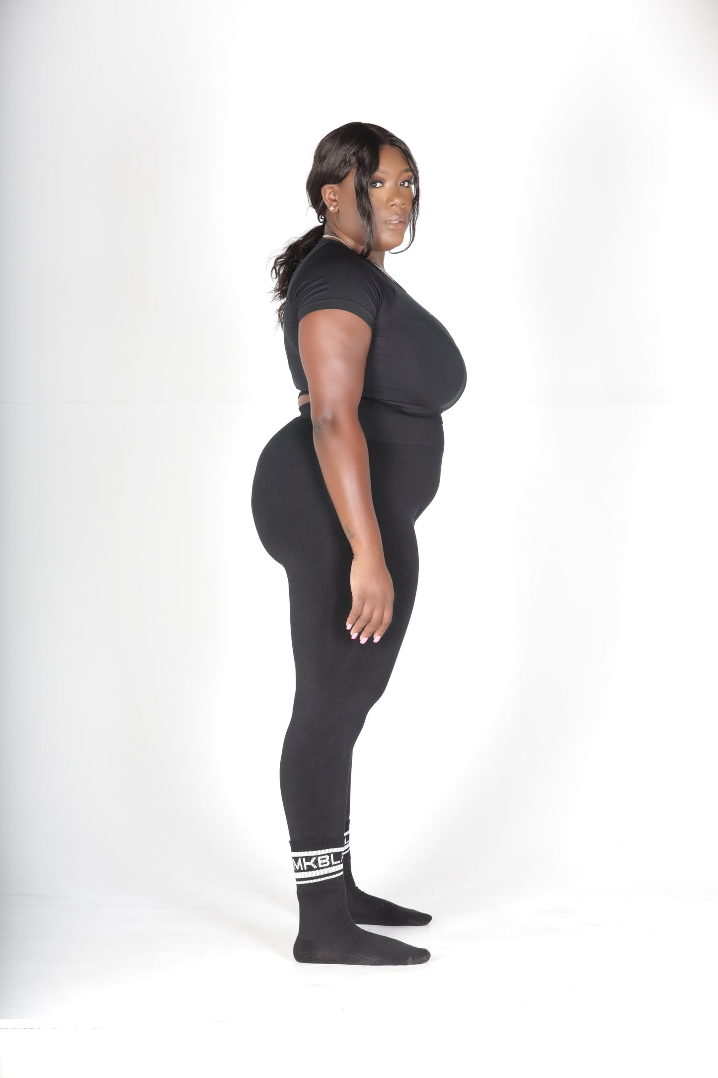 Strikingly Seamless Leggings