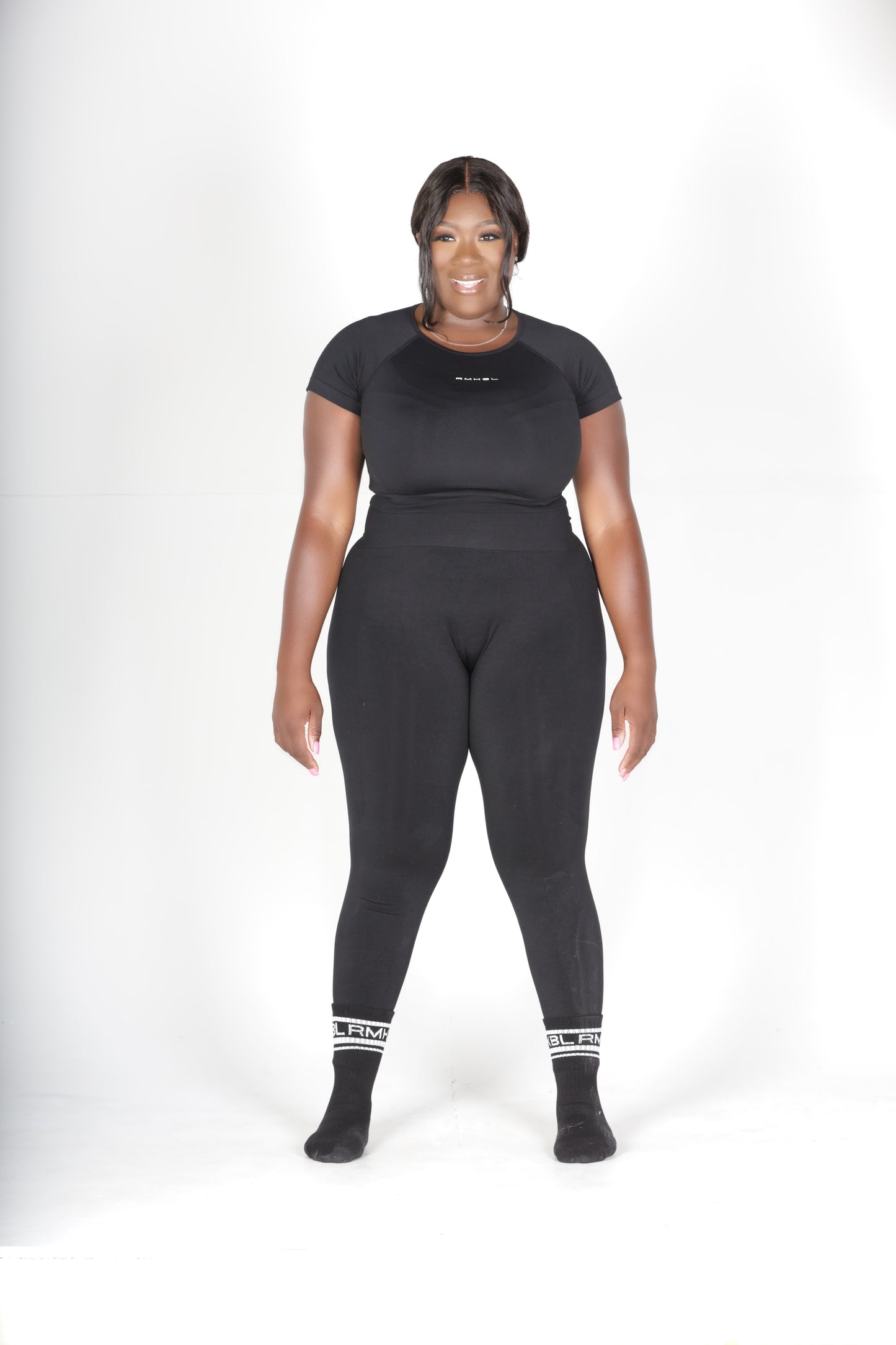 Strikingly Seamless Leggings